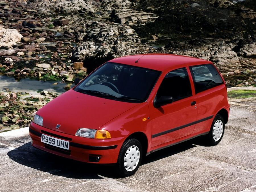  Fiat Punto 3-Door 1993 года  (UK) (фото 4 из 9)